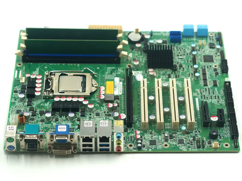 IEI IMBA-Q670-R20 Rev:2.0 Průmyslová základní deska